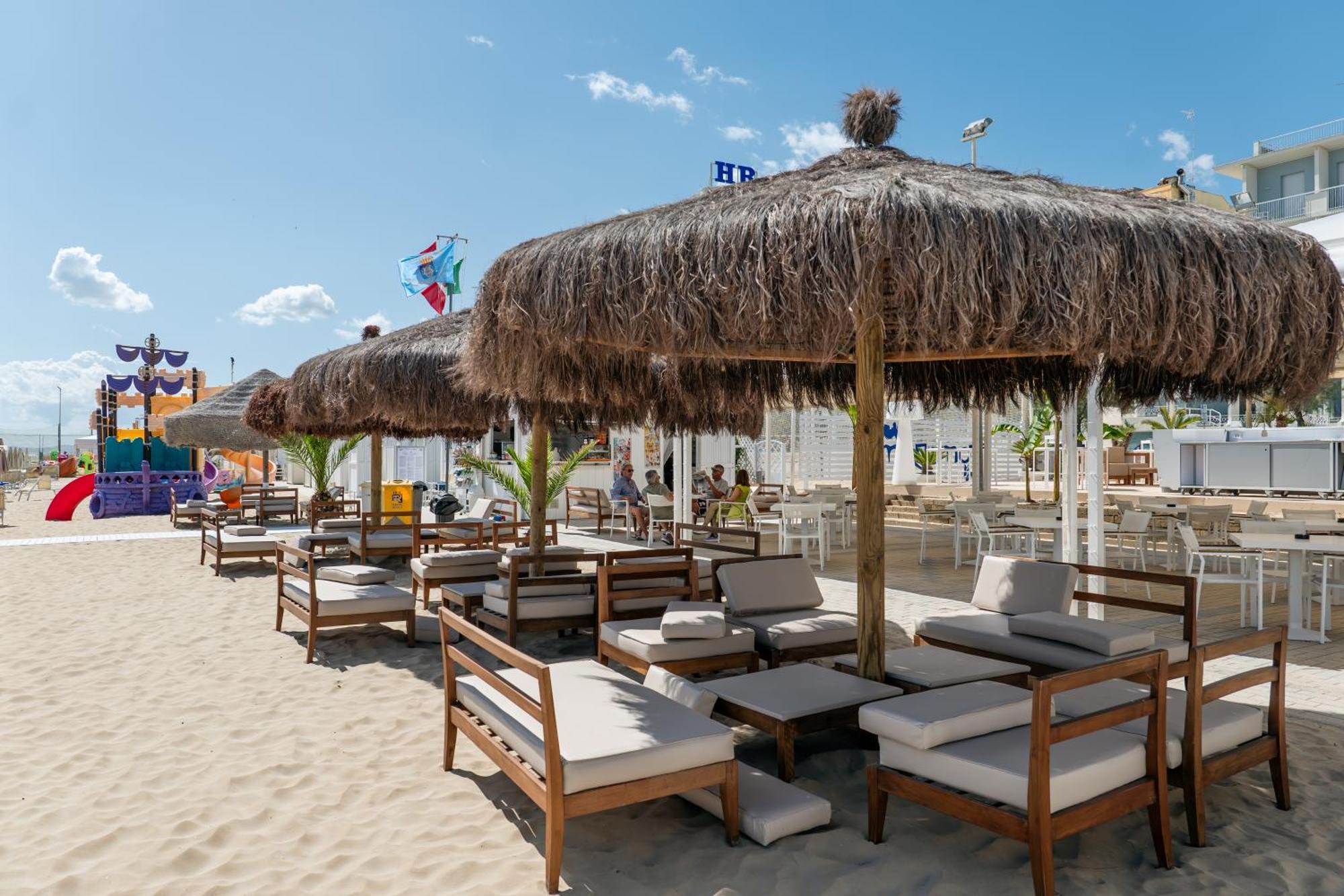 Hotel Continental Senigallia Exterior photo